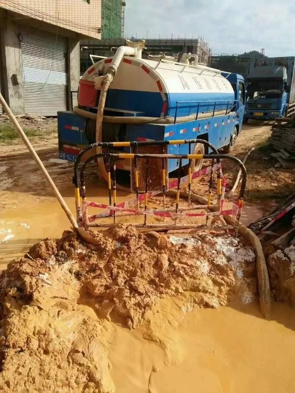 港口工地淤泥清淤