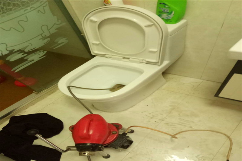 港口如何疏通马桶 疏通马桶多少钱