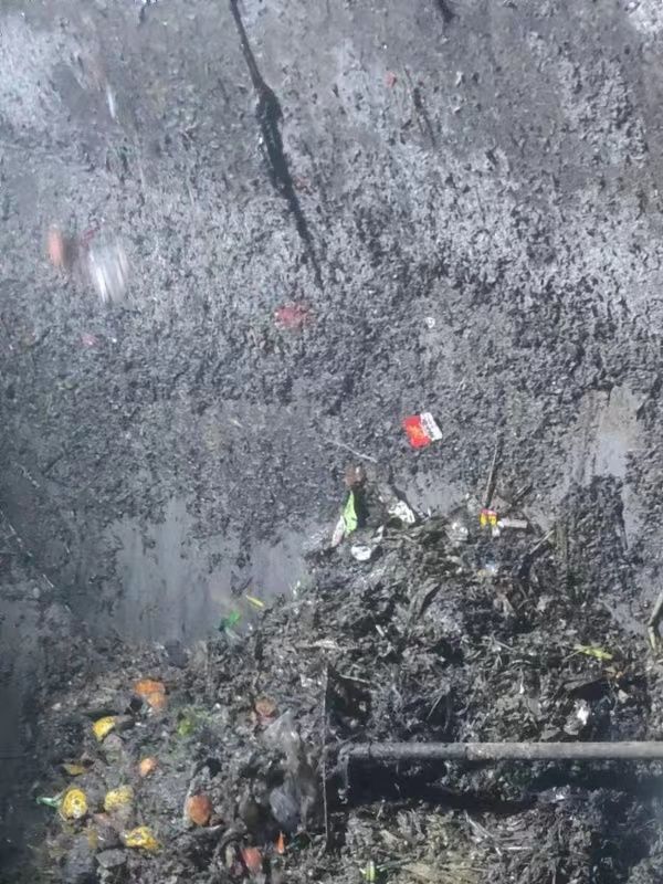 港口污水池清理