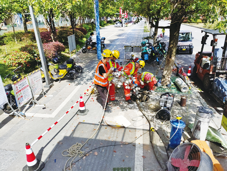  港口UV-CIPP紫外光固化修复